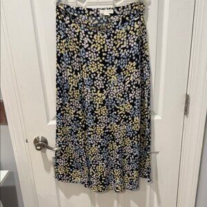 H&M Midi Skirt